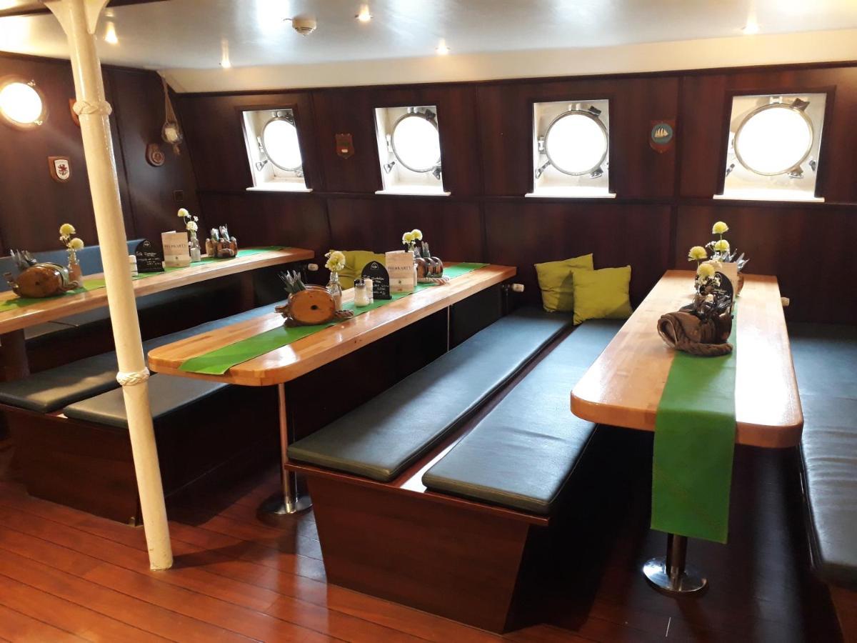 Hotel Alexander Von Humboldt - Schiff