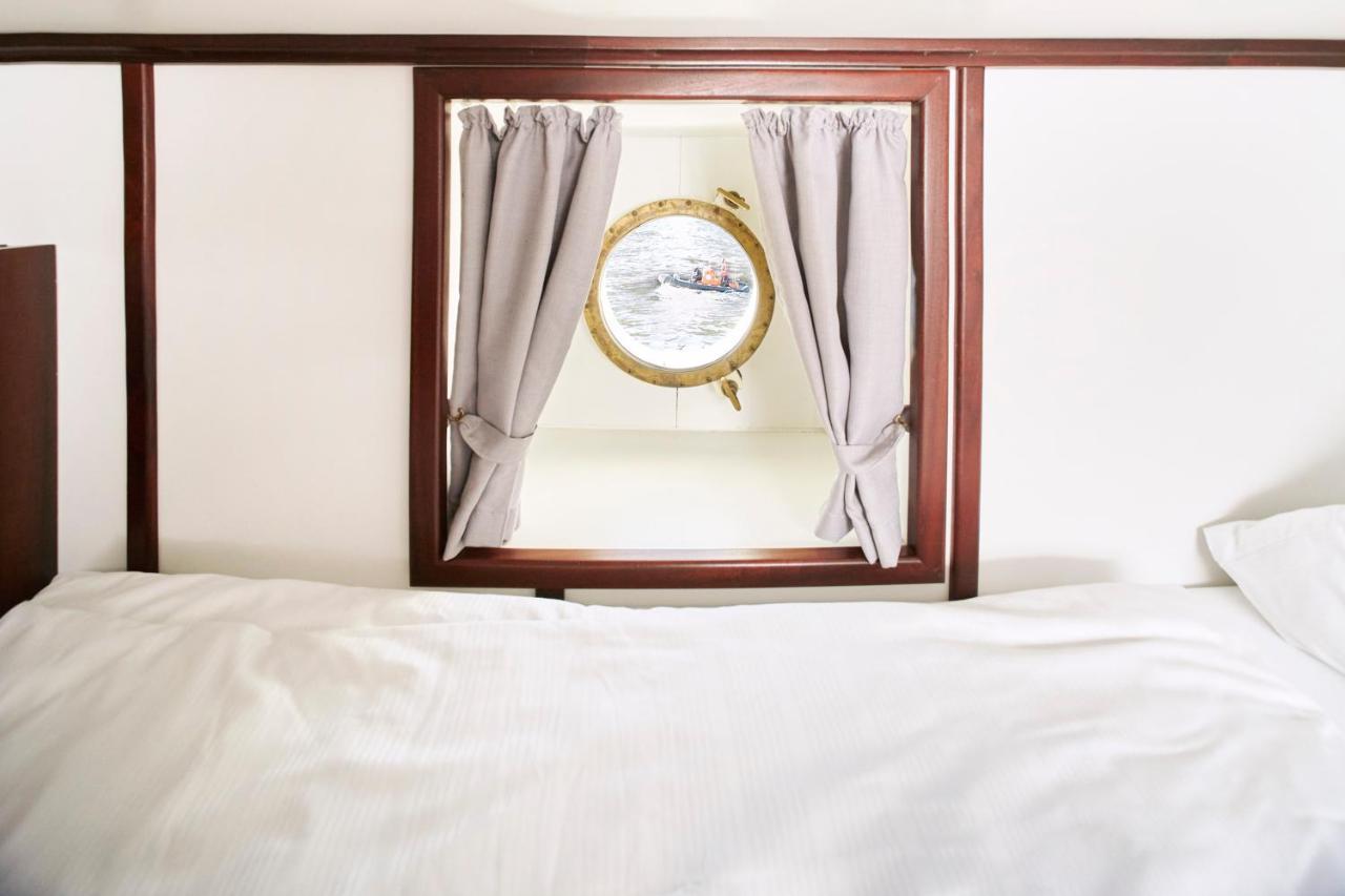 Hotel Alexander Von Humboldt - Schiff Brema